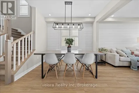 355 Crossway Terrace Ottawa ON K2S 2Z3