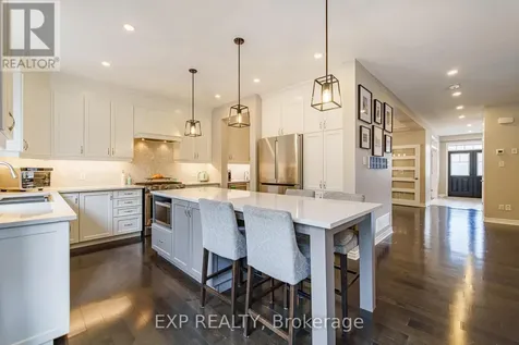 840 Stallion Crescent Ottawa ON K2S 0Y6
