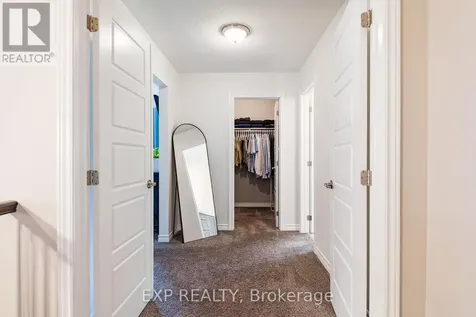 840 Stallion Crescent Ottawa ON K2S 0Y6