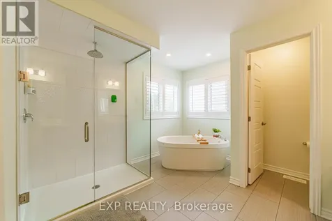 840 Stallion Crescent Ottawa ON K2S 0Y6