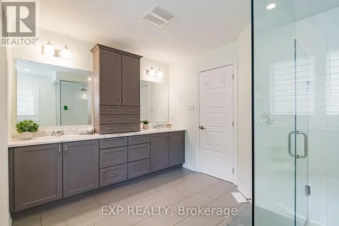 840 Stallion Crescent Ottawa ON K2S 0Y6