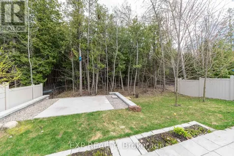 840 Stallion Crescent Ottawa ON K2S 0Y6