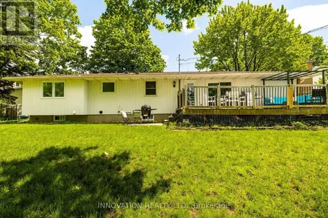 17 Cobblestone Court Ottawa ON K0A 1B0