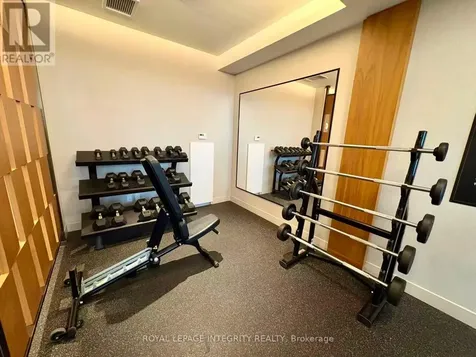 560 Rideau Street Ottawa ON K1N 0G3