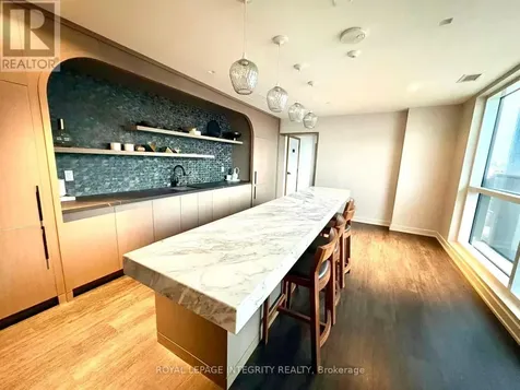 560 Rideau Street Ottawa ON K1N 0G3