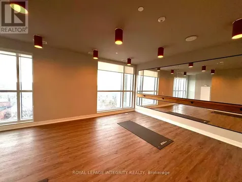 560 Rideau Street Ottawa ON K1N 0G3