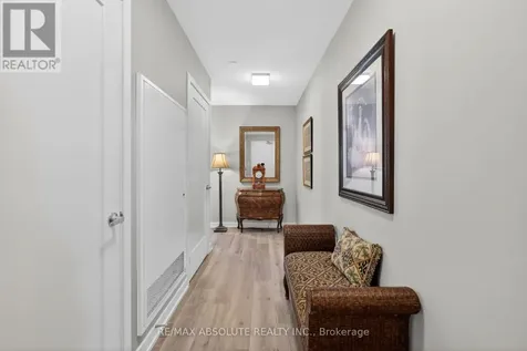 570 De Mazenod Avenue Ottawa ON K1S 5X2