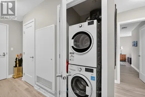 570 De Mazenod Avenue Ottawa ON K1S 5X2
