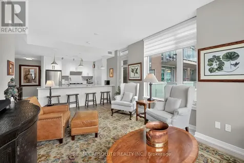 570 De Mazenod Avenue Ottawa ON K1S 5X2