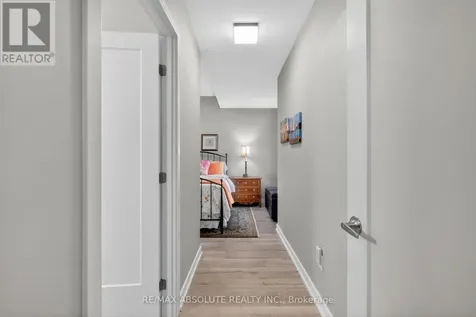 570 De Mazenod Avenue Ottawa ON K1S 5X2