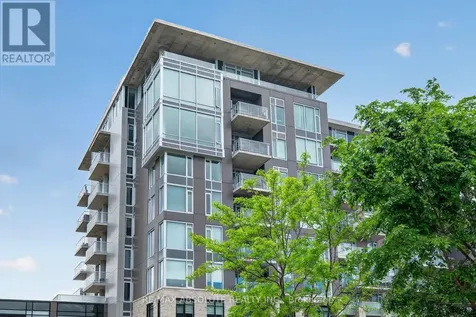 570 De Mazenod Avenue Ottawa ON K1S 5X2