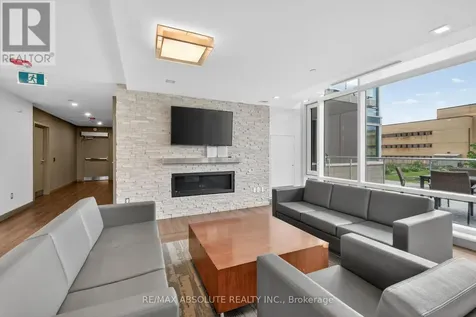570 De Mazenod Avenue Ottawa ON K1S 5X2
