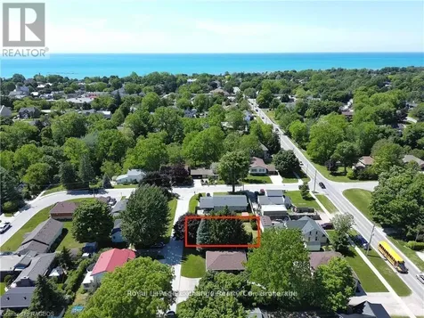 409 Wall Street Kincardine ON N2Z 2H1