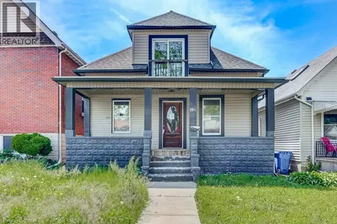 381 Pierre Avenue Windsor ON N9A 2J7