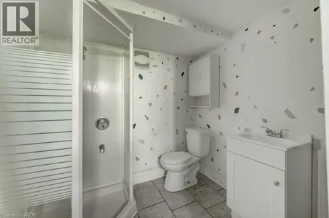 381 Pierre Avenue Windsor ON N9A 2J7