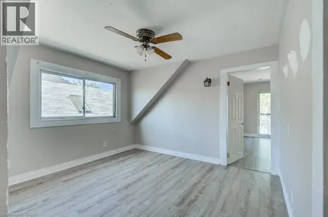 381 Pierre Avenue Windsor ON N9A 2J7