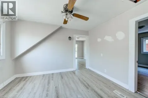 381 Pierre Avenue Windsor ON N9A 2J7