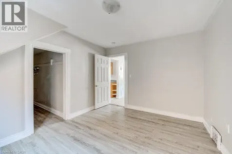 381 Pierre Avenue Windsor ON N9A 2J7