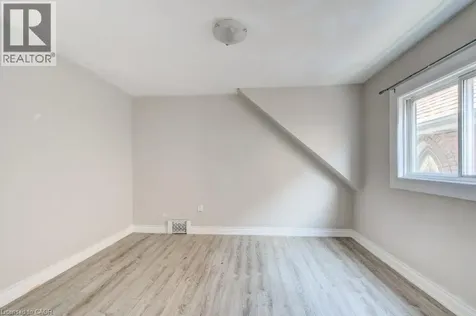 381 Pierre Avenue Windsor ON N9A 2J7