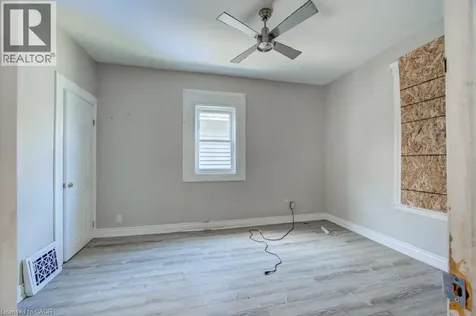 381 Pierre Avenue Windsor ON N9A 2J7