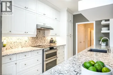 6293 Pinestone Road Niagara Falls ON L2J 4L1
