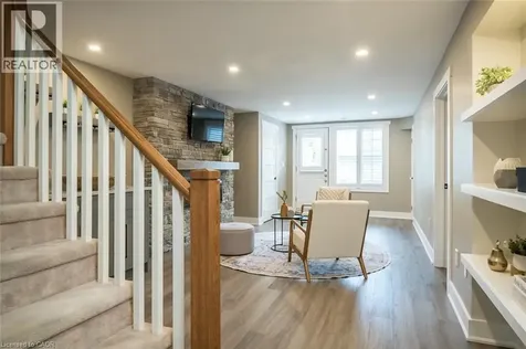 6293 Pinestone Road Niagara Falls ON L2J 4L1