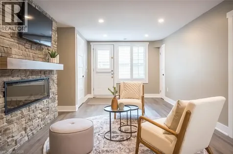 6293 Pinestone Road Niagara Falls ON L2J 4L1