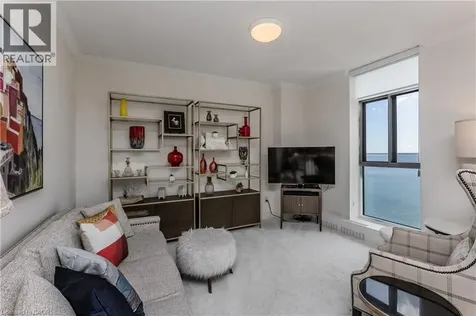 5250 Lakeshore Road Burlington ON L7L 5L2