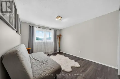 3315 Hogarth Avenue Ottawa ON K1T 1S6
