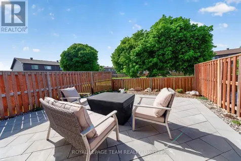 3315 Hogarth Avenue Ottawa ON K1T 1S6