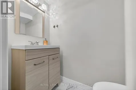 3315 Hogarth Avenue Ottawa ON K1T 1S6