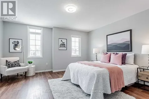 30 Delattaye Avenue Aurora ON L4G 7T8