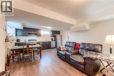 537 Valhalla Crescent Waterloo ON N2T 2J7