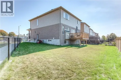 537 Valhalla Crescent Waterloo ON N2T 2J7