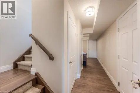 537 Valhalla Crescent Waterloo ON N2T 2J7