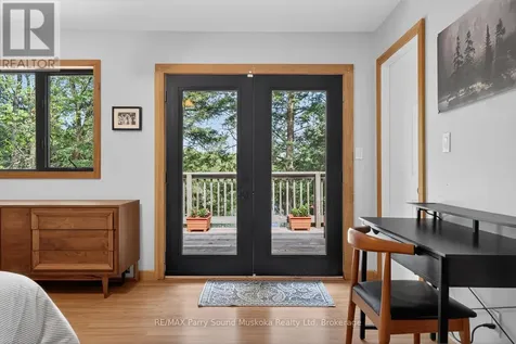 34 Silver Point Drive Seguin ON P2W 2W8