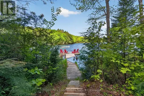 34 Silver Point Drive Seguin ON P2W 2W8