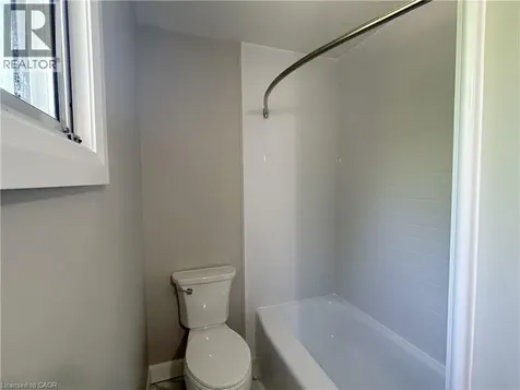 57 Oakwood Avenue Simcoe ON N3Y 1H6