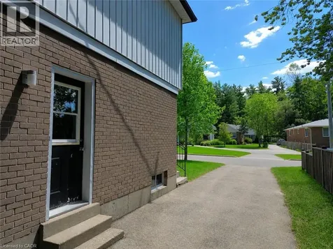 57 Oakwood Avenue Simcoe ON N3Y 1H6