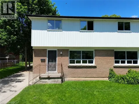 57 Oakwood Avenue Simcoe ON N3Y 1H6