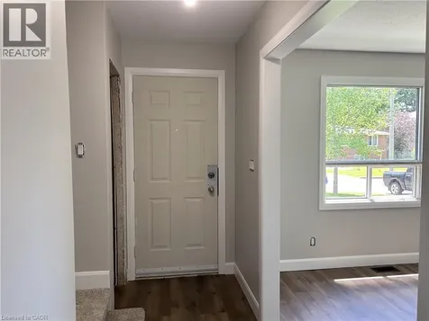 57 Oakwood Avenue Simcoe ON N3Y 1H6