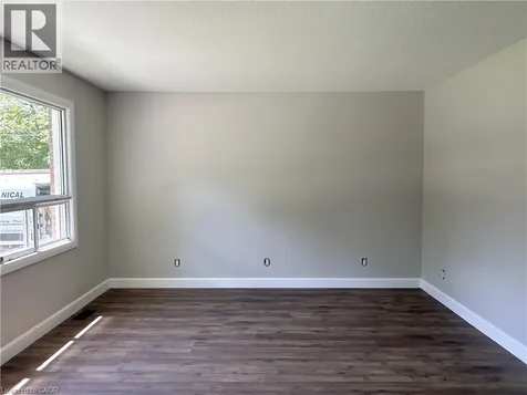 57 Oakwood Avenue Simcoe ON N3Y 1H6