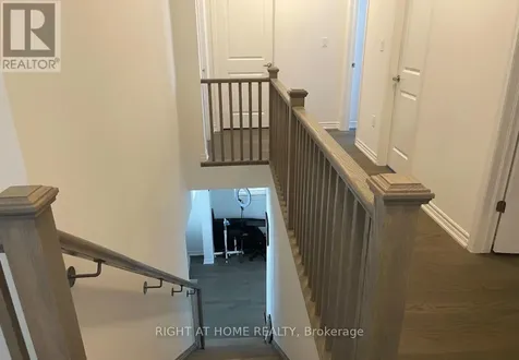 69 Mcbride Trail Barrie ON L9J 0Y6