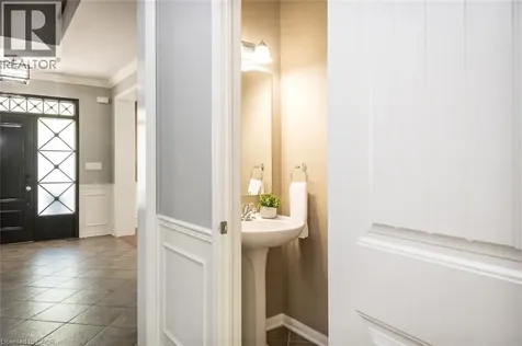727 Maddocks Trail Milton ON L9T 0E1
