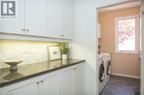 727 Maddocks Trail Milton ON L9T 0E1