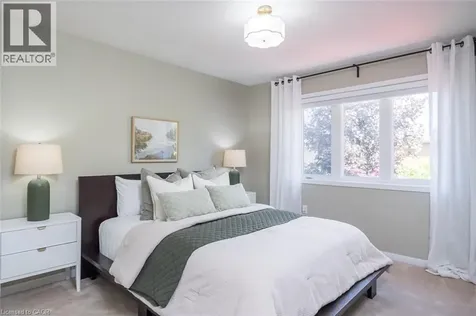 727 Maddocks Trail Milton ON L9T 0E1