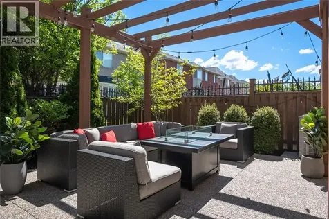 727 Maddocks Trail Milton ON L9T 0E1
