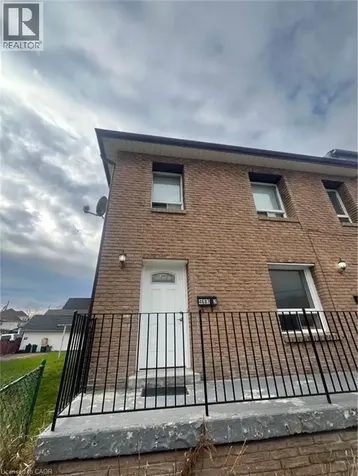 4687 First Avenue Niagara Falls ON L2E 4G5
