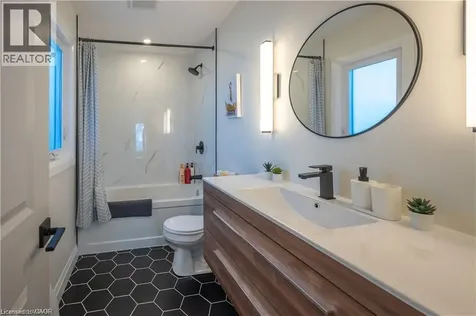 48 Harber Avenue Kitchener ON N2C 1Y8