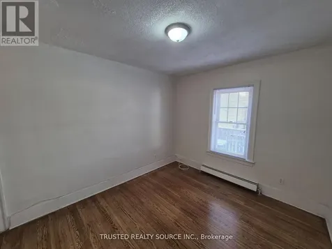 1614 Ontario Street Windsor ON N8Y 1M6